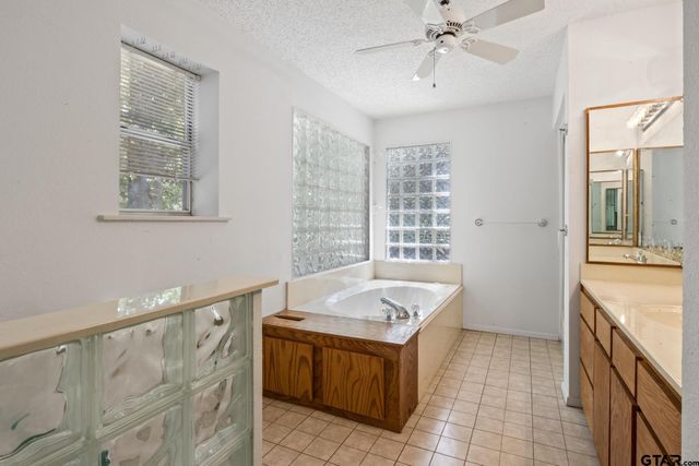 147 County Road 2608, Pittsburg, TX 75686