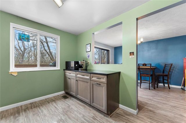 3106 Laurel Ridge Cir, Bridgeville, PA 15017