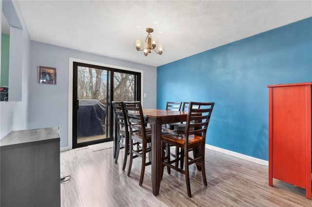 3106 Laurel Ridge Cir, Bridgeville, PA 15017