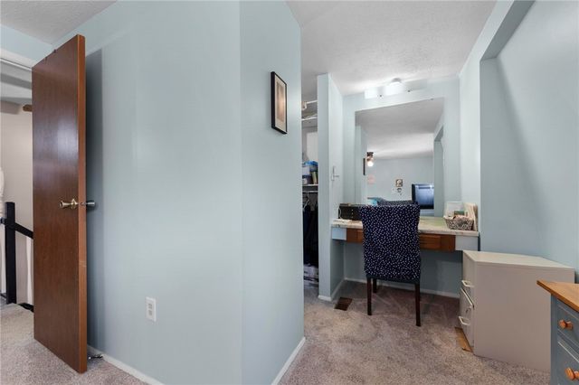 3106 Laurel Ridge Cir, Bridgeville, PA 15017