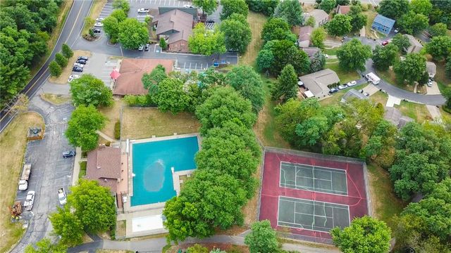 3106 Laurel Ridge Cir, Bridgeville, PA 15017