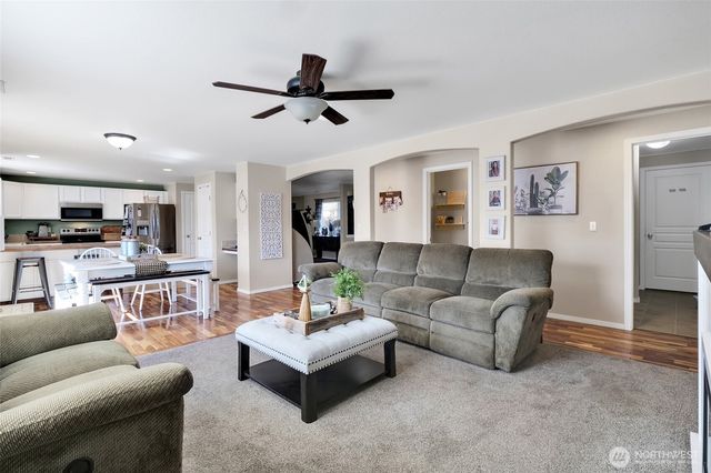 1407 E Crossroads Drive, Moses Lake, WA 98837