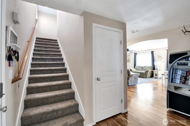 1407 E Crossroads Drive, Moses Lake, WA 98837