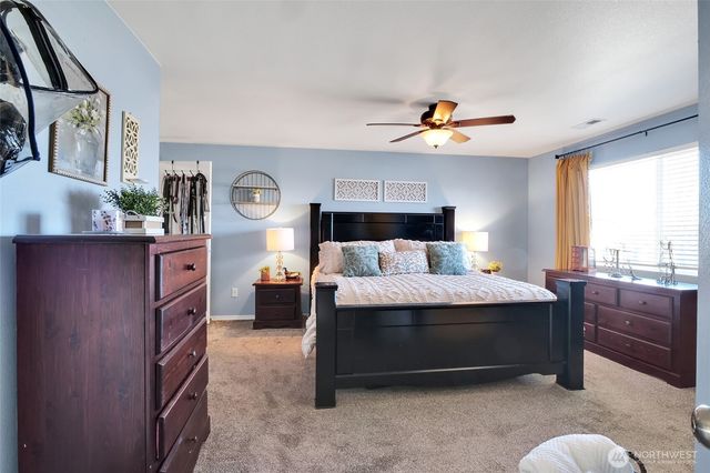 1407 E Crossroads Drive, Moses Lake, WA 98837