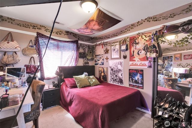 1407 E Crossroads Drive, Moses Lake, WA 98837