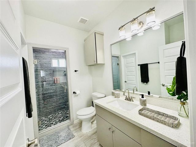 4701 Mulberry Avenue 3, Mcallen, TX 78501