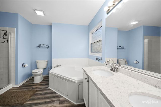 540 Waterford Drive, Oswego, IL 60543