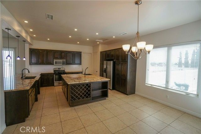 14042 Estero, Victorville, CA 92392