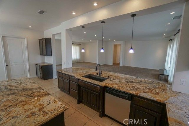 14042 Estero, Victorville, CA 92392