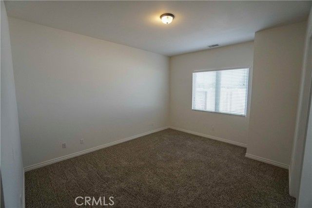 14042 Estero, Victorville, CA 92392