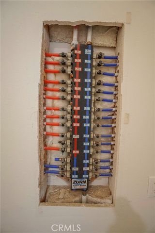 14042 Estero, Victorville, CA 92392