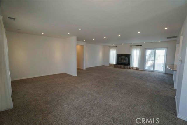 14042 Estero, Victorville, CA 92392