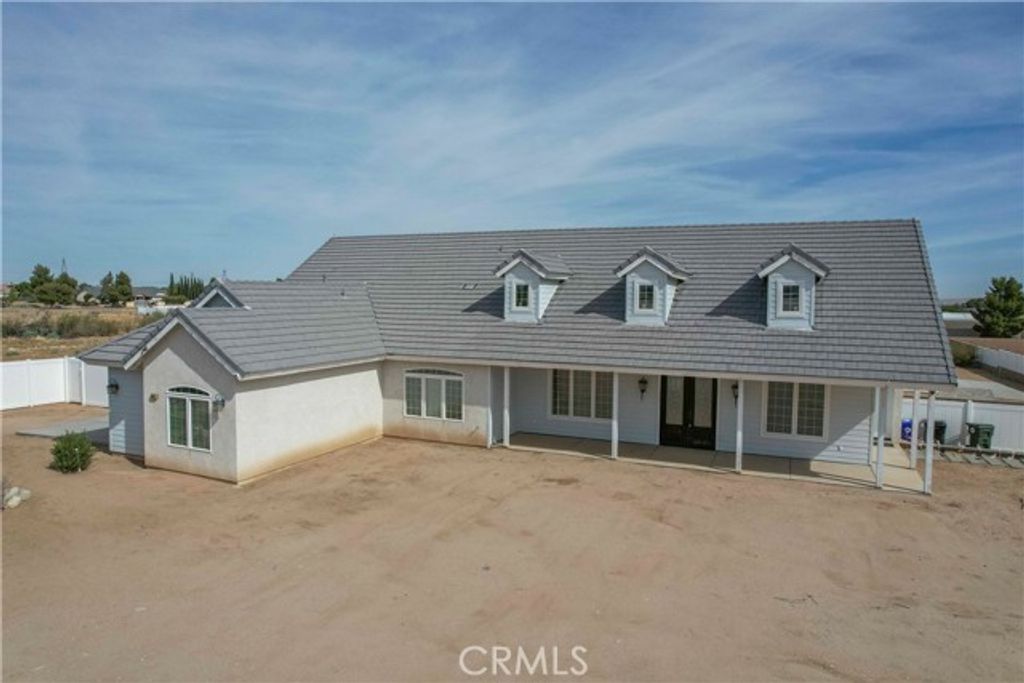 14042 Estero, Victorville, CA 92392