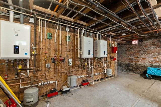 41 W Walnut Park, Boston, MA 02119