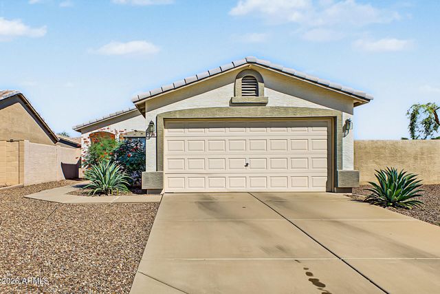726 E MAHONEY Circle, Buckeye, AZ 85326