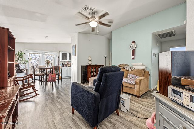 726 E MAHONEY Circle, Buckeye, AZ 85326