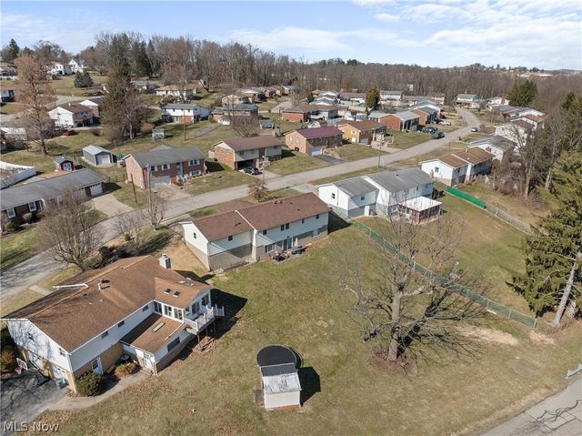 156 Crisswill Road, St Clairsville, OH 43950