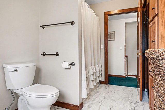 1305 Wooster Road, Winona Lake, IN 46590