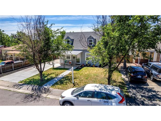 1870 W Beekman Pl, Denver, CO 80221