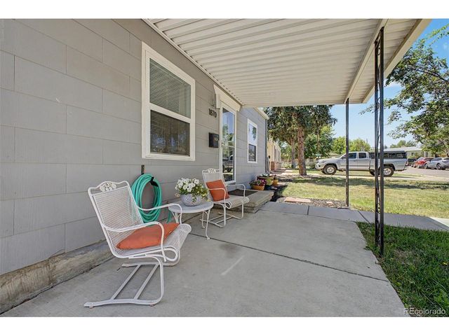1870 W Beekman Pl, Denver, CO 80221
