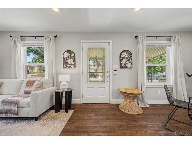 1870 W Beekman Pl, Denver, CO 80221