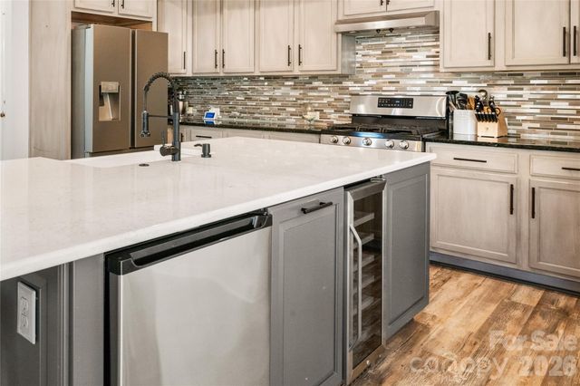 1861 Felts Parkway, Fort Mill, SC 29715