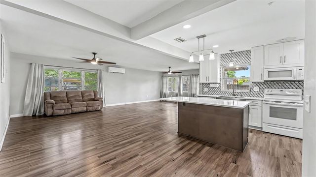 514 GLENDALE STREET, Lakeland, FL 33803
