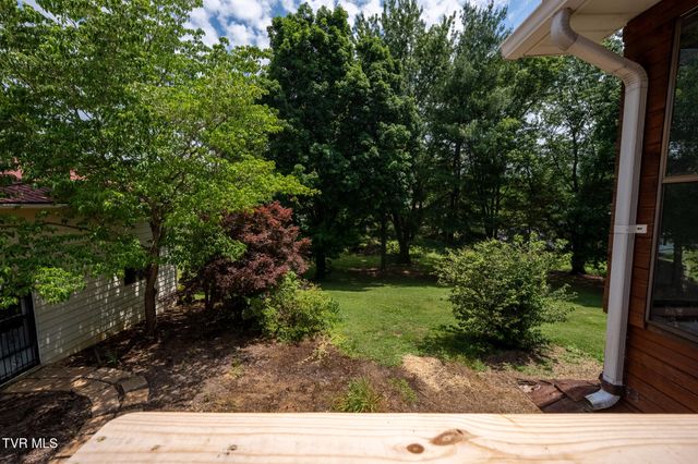 855 Sioux Trail, Greeneville, TN 37743