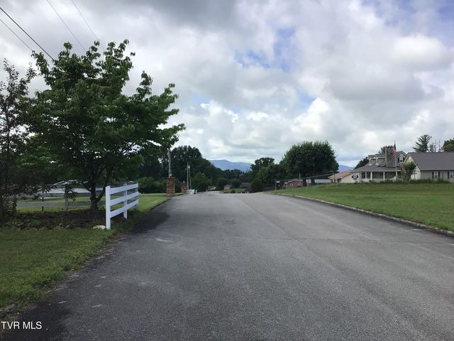 855 Sioux Trail, Greeneville, TN 37743
