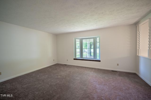 855 Sioux Trail, Greeneville, TN 37743
