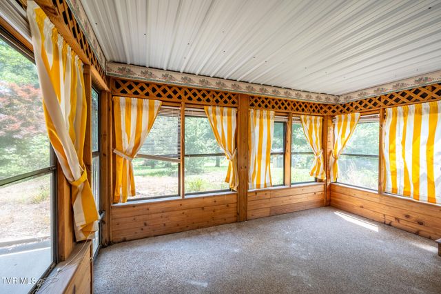855 Sioux Trail, Greeneville, TN 37743