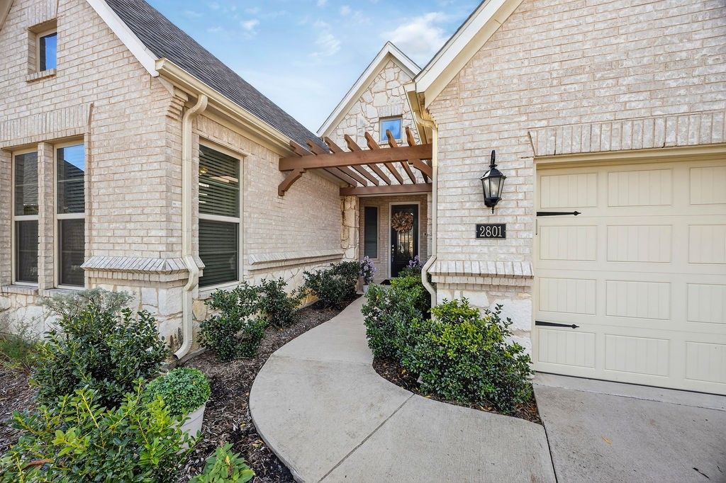 2801 Vista Azul Place 2801, Mansfield, TX 76063