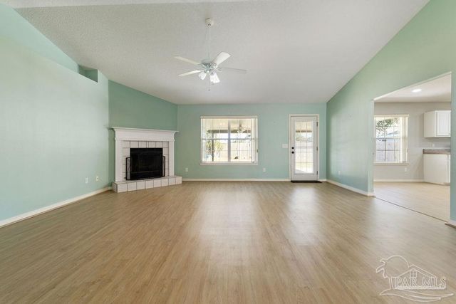 1006 Lake Aire Dr, Pensacola, FL 32506