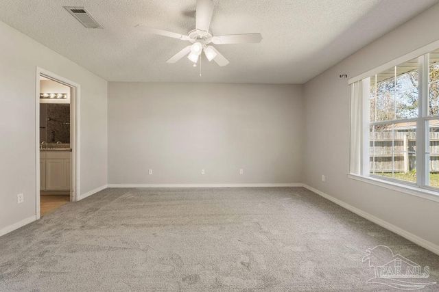 1006 Lake Aire Dr, Pensacola, FL 32506