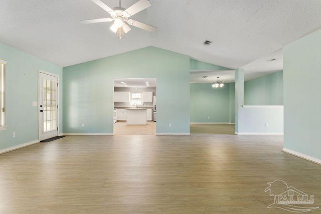 1006 Lake Aire Dr, Pensacola, FL 32506