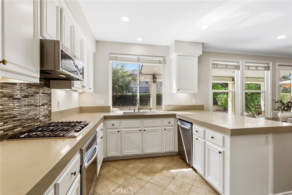 Image 18 of property listing at 15 Bel Springs, Irvine, CA 92602