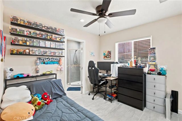 16346 Teton, Victorville, CA 92395