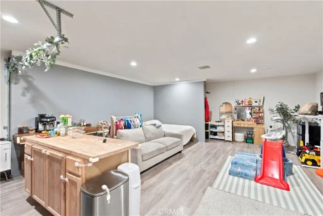 16346 Teton, Victorville, CA 92395