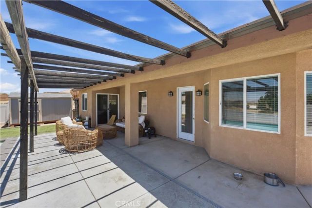 16346 Teton, Victorville, CA 92395