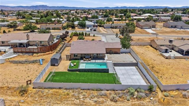 16346 Teton, Victorville, CA 92395