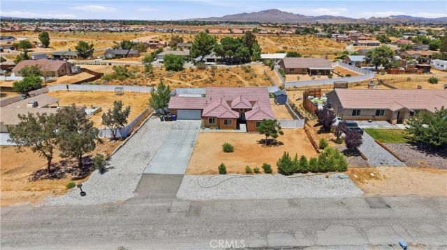 16346 Teton, Victorville, CA 92395