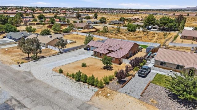 16346 Teton, Victorville, CA 92395