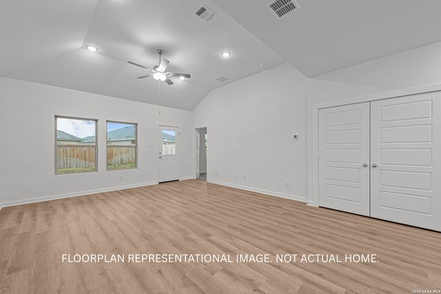6803 Calle Henar, San Antonio, TX 78253