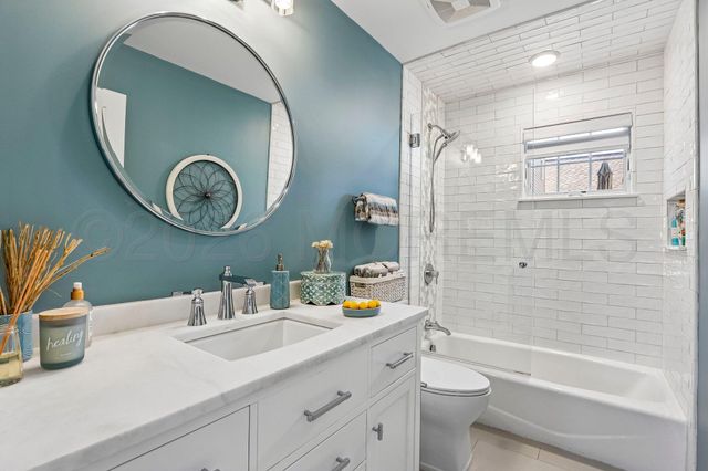 1105 Glendale Parkway, Spring Lake, NJ 07762