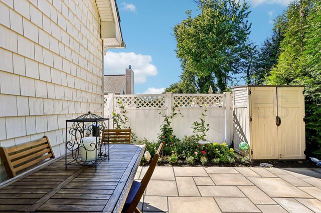 1105 Glendale Parkway, Spring Lake, NJ 07762