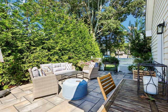 1105 Glendale Parkway, Spring Lake, NJ 07762