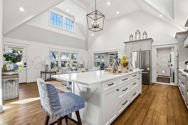 1105 Glendale Parkway, Spring Lake, NJ 07762