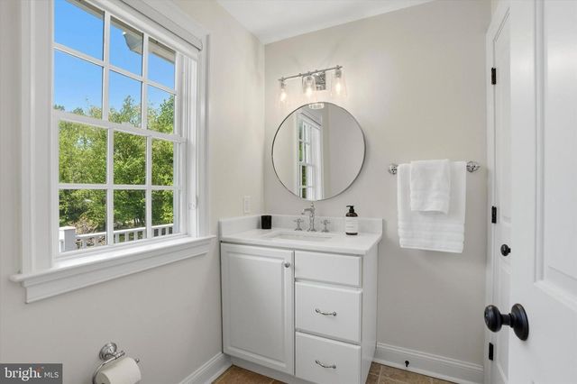 1479 SUGARTOWN RD, Paoli, PA 19301