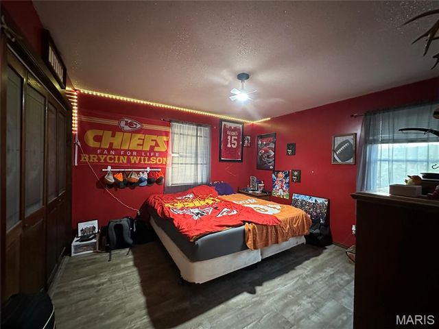 1867 Hecker Road, Owensville, MO 65066