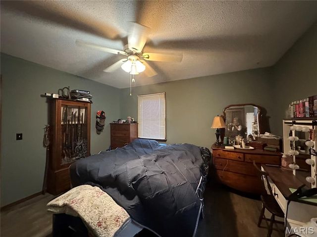 1867 Hecker Road, Owensville, MO 65066